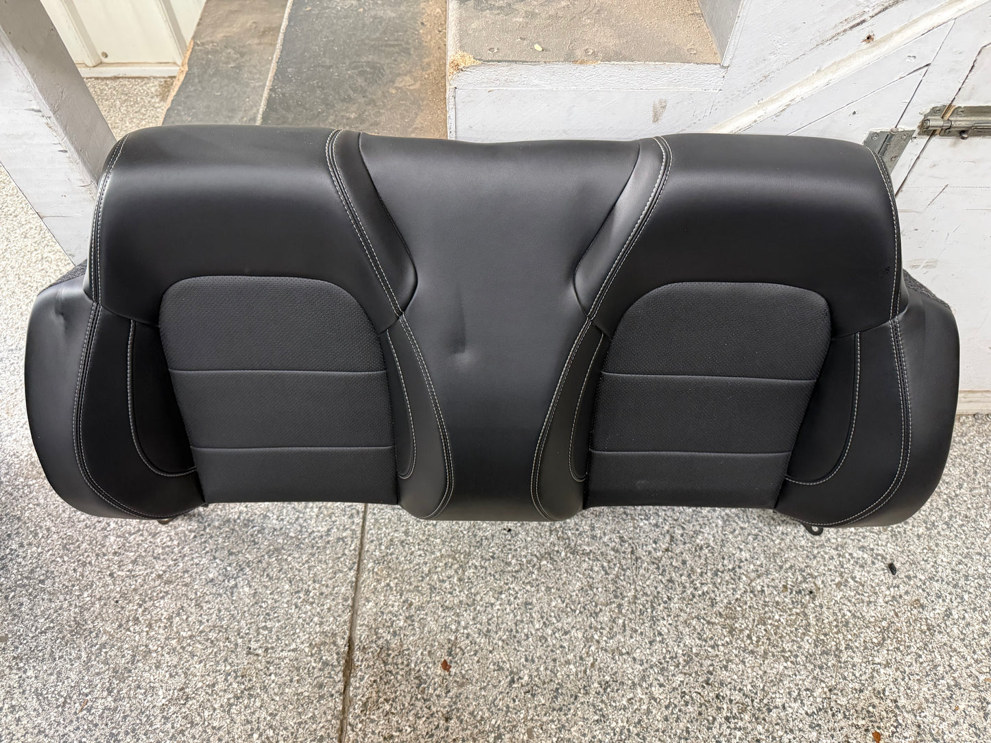 2018-2023 Ford Mustang GT Black Leather Front Rear Power Seats Heat Cooled Vert