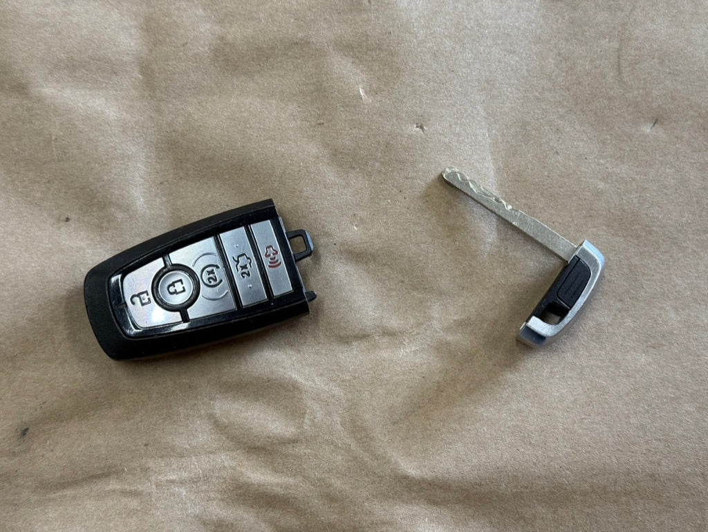 2018-2023 Ford Mustang Automatic Key Fob