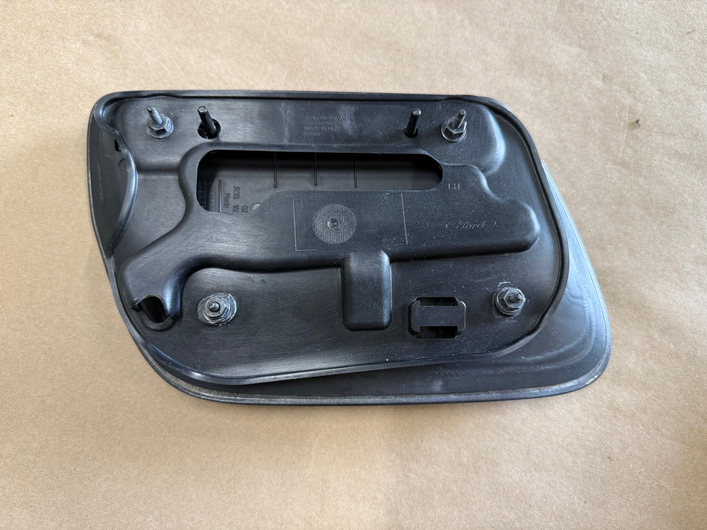 2018-2023 Ford Mustang GT 5.0 Hood Insert Vents RH LH Pair "J7"