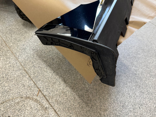 2024-2026 Ford Mustang GT RH Passenger Side Skirt Molding "G1"