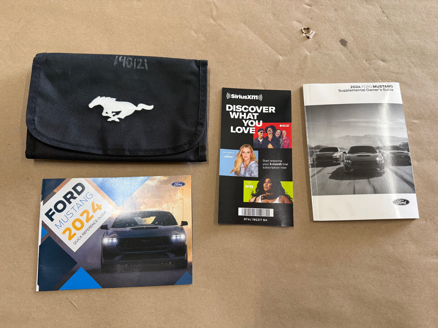 2024 Ford Mustang GT Supplemental Guide w/Cover