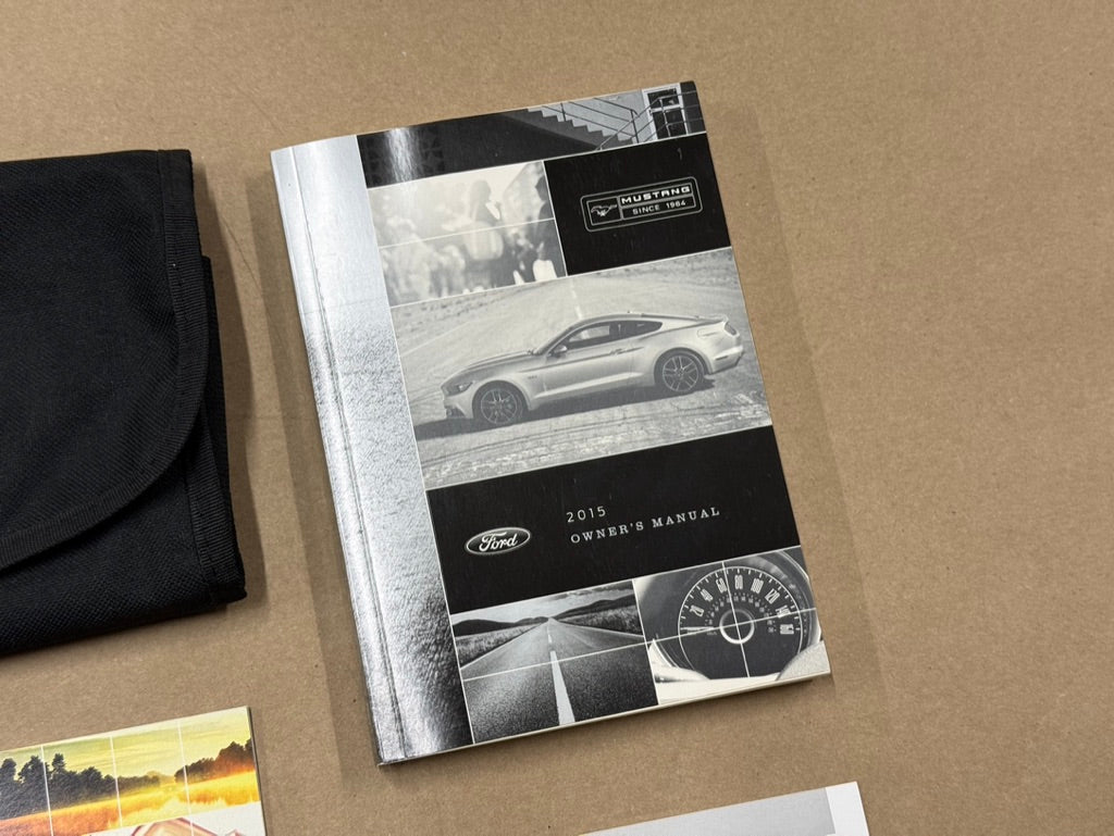 2015 Ford Mustang GT Owners Manual And Literature w/Cover