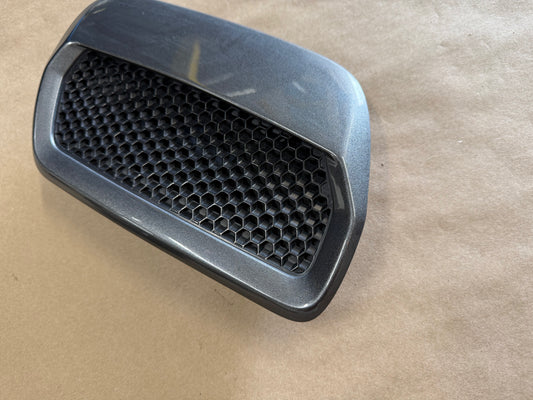 2018-2023 Ford Mustang GT 5.0 Hood Insert Vents RH LH Pair "J7"