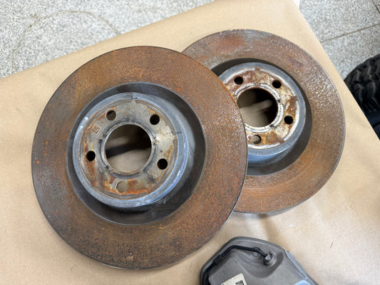 2024-2026 Ford Mustang GT Front 4 Piston BREMBO Brake Calipers Rotors 17k mi