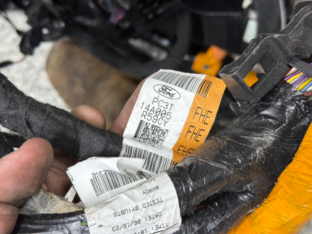 2023 F-250 F250 Super Duty 6.7L Interior Cab Wiring Harness "PC3T-14A005-R59CY"
