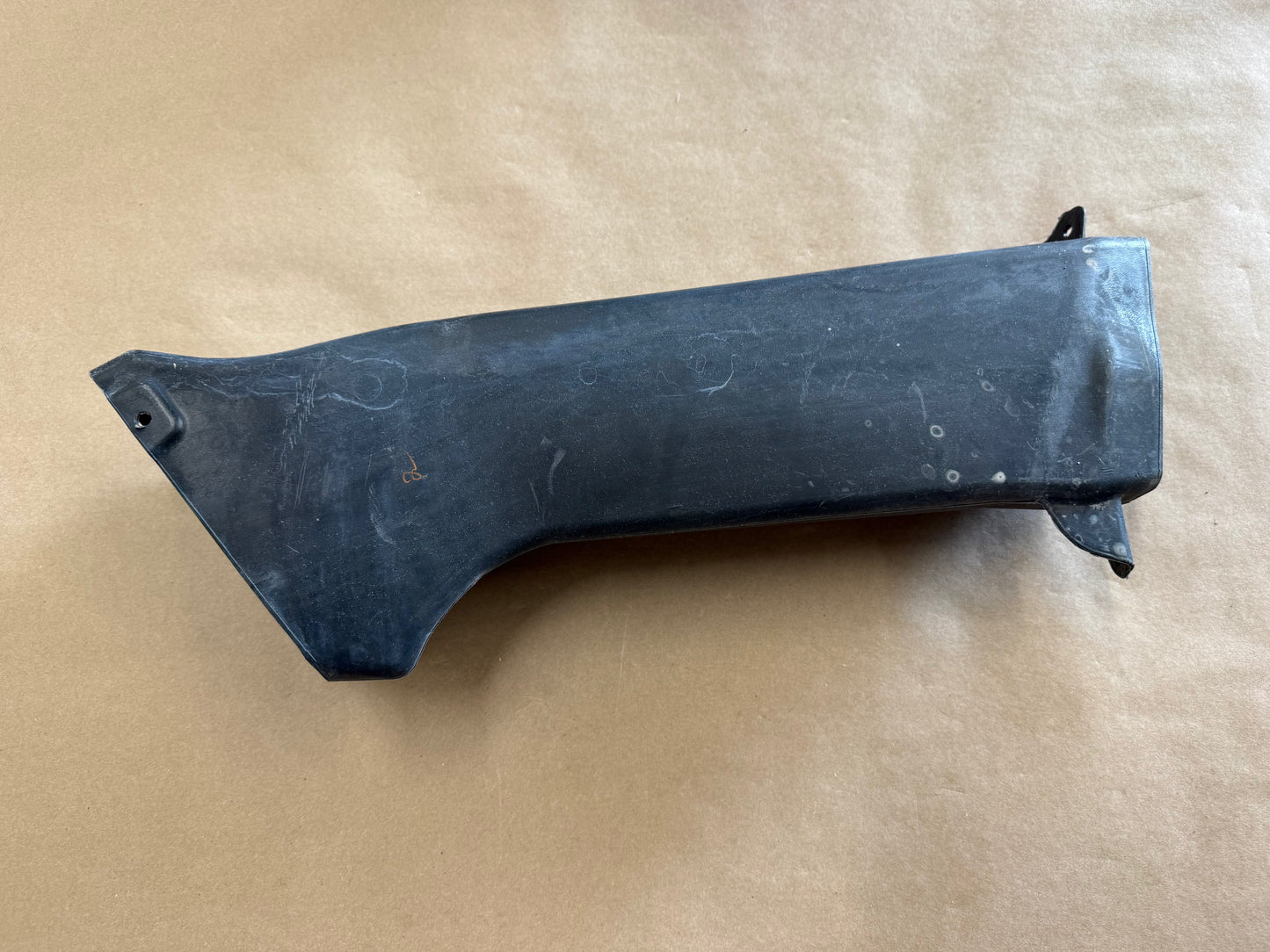 2024-2026 Ford Mustang GT Front Bumper Brake Air Duct RH Passenger Side