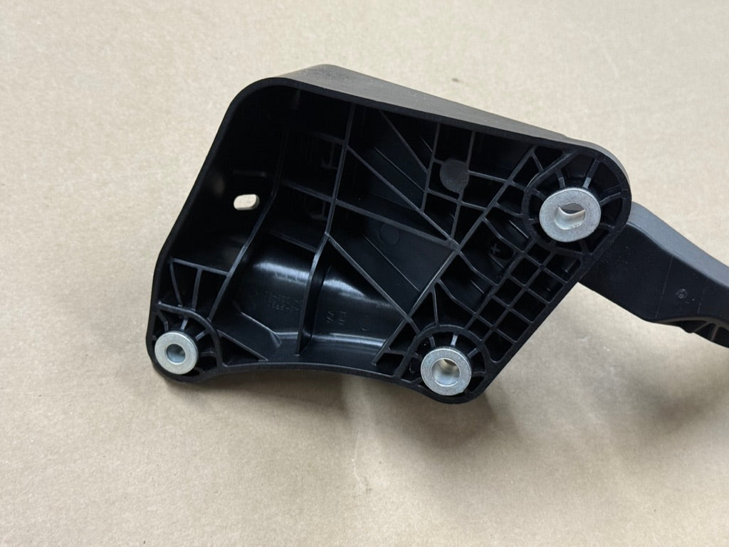 2023-2025 Ford F-250 F-350 Super Duty Electric Gas Pedal