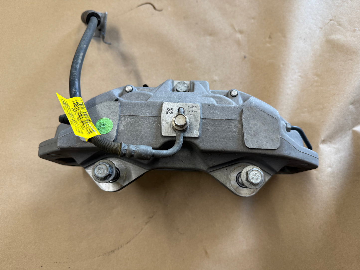 2024-2026 Ford Mustang GT Front 4 Piston BREMBO Brake Calipers Rotors 17k mi