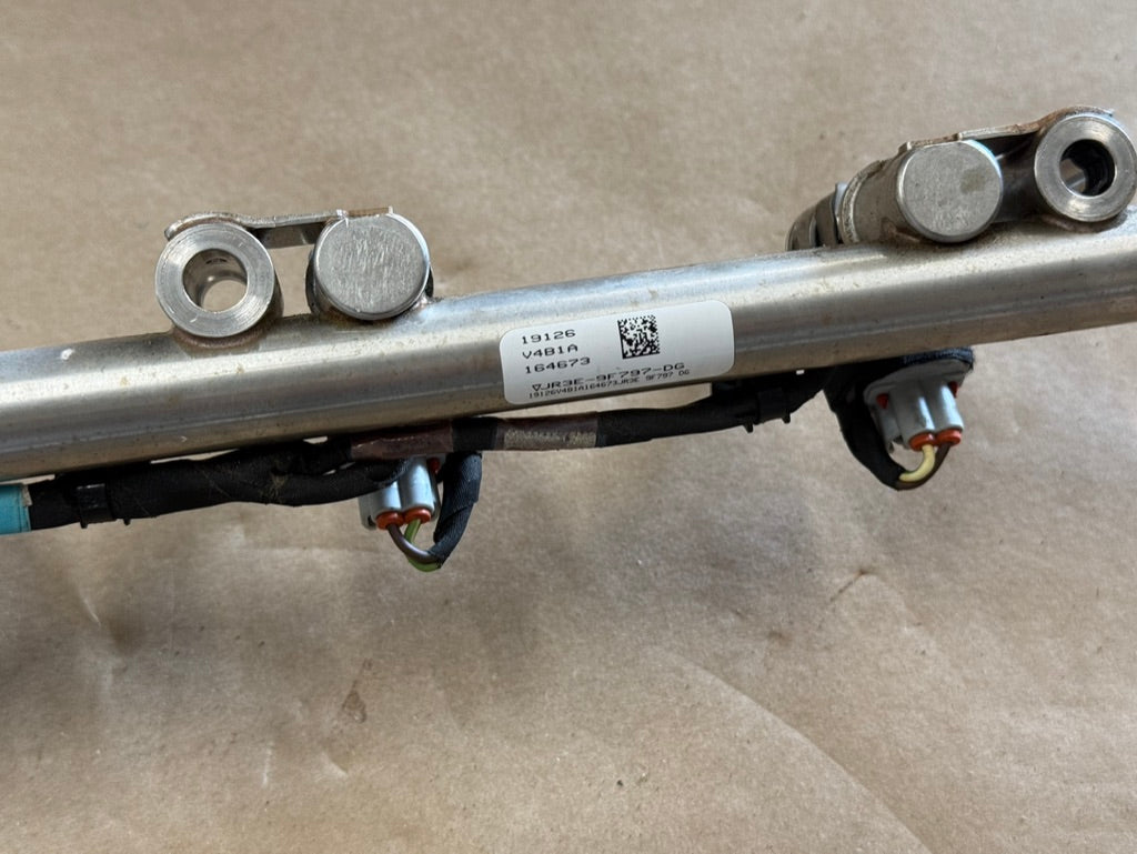 2018-2023 Ford Mustang GT 5.0L Coyote Direct Injection Fuel Rail Injectors