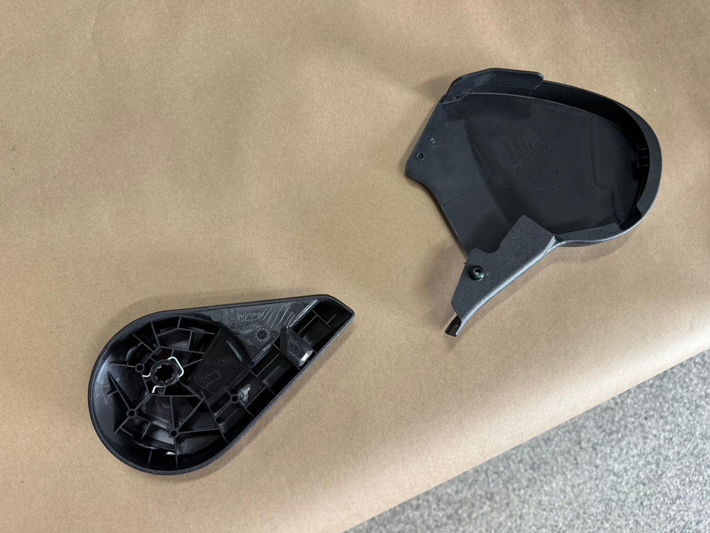 2018-2023 Ford Mustang RH Passenger Side Electric Power Seat Track Heat/Cool