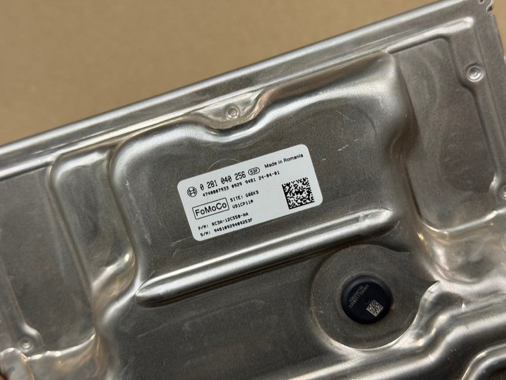 2024 Ford F-250 Super Duty 6.7L Diesel Glow Plug Module