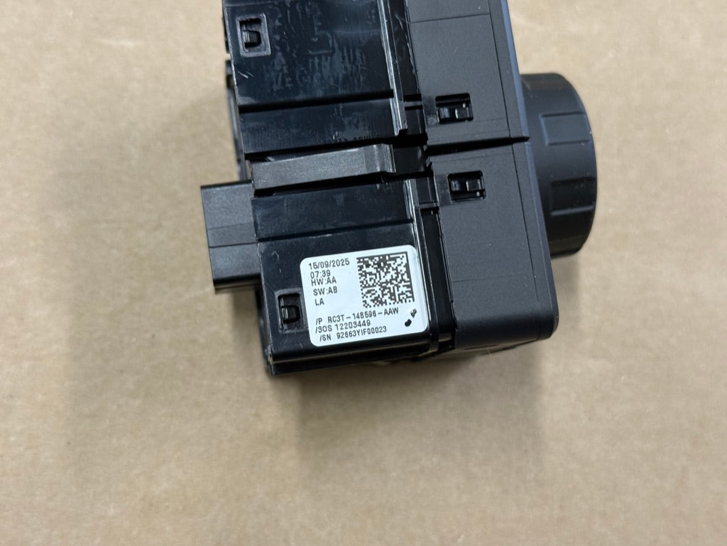 2023-2026 Ford F-250 F-350 Super Duty Transfer Case Switch Controls