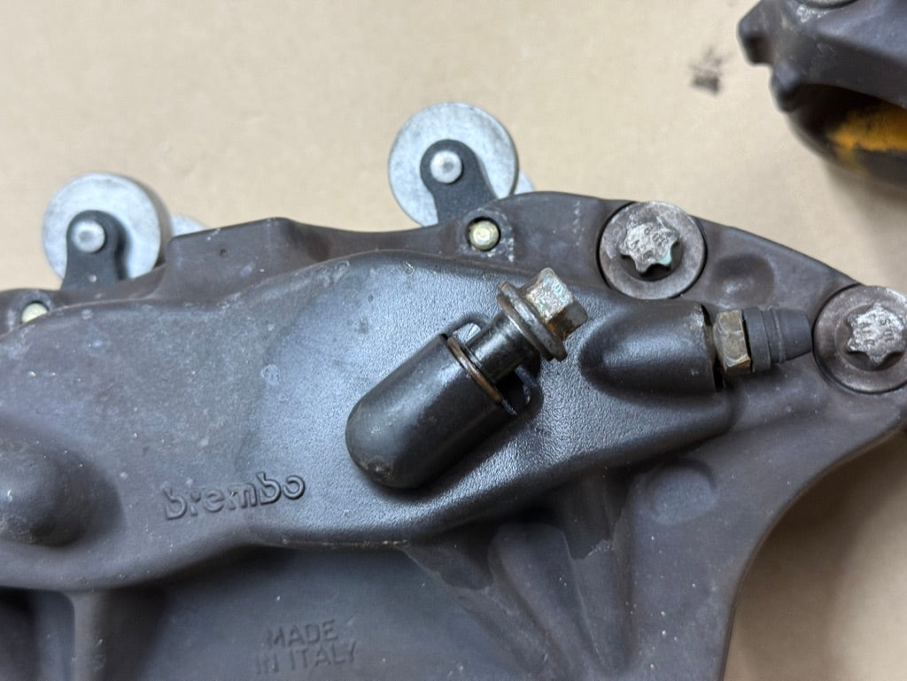 2010-2015 Chevrolet Camaro SS Brembo Front Brakes Calipers