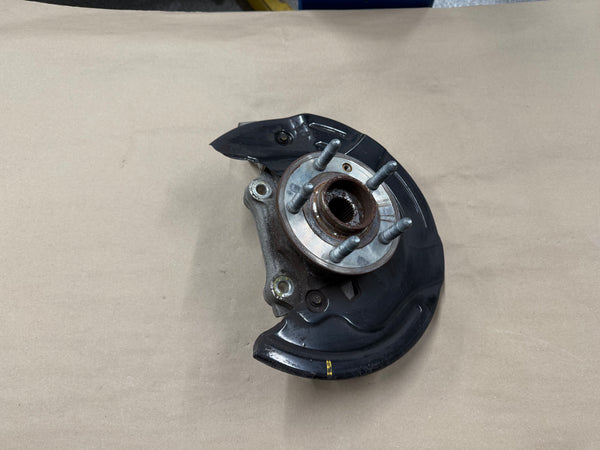 2010-2015 Chevrolet Camaro SS RH Passenger Side Front Spindle