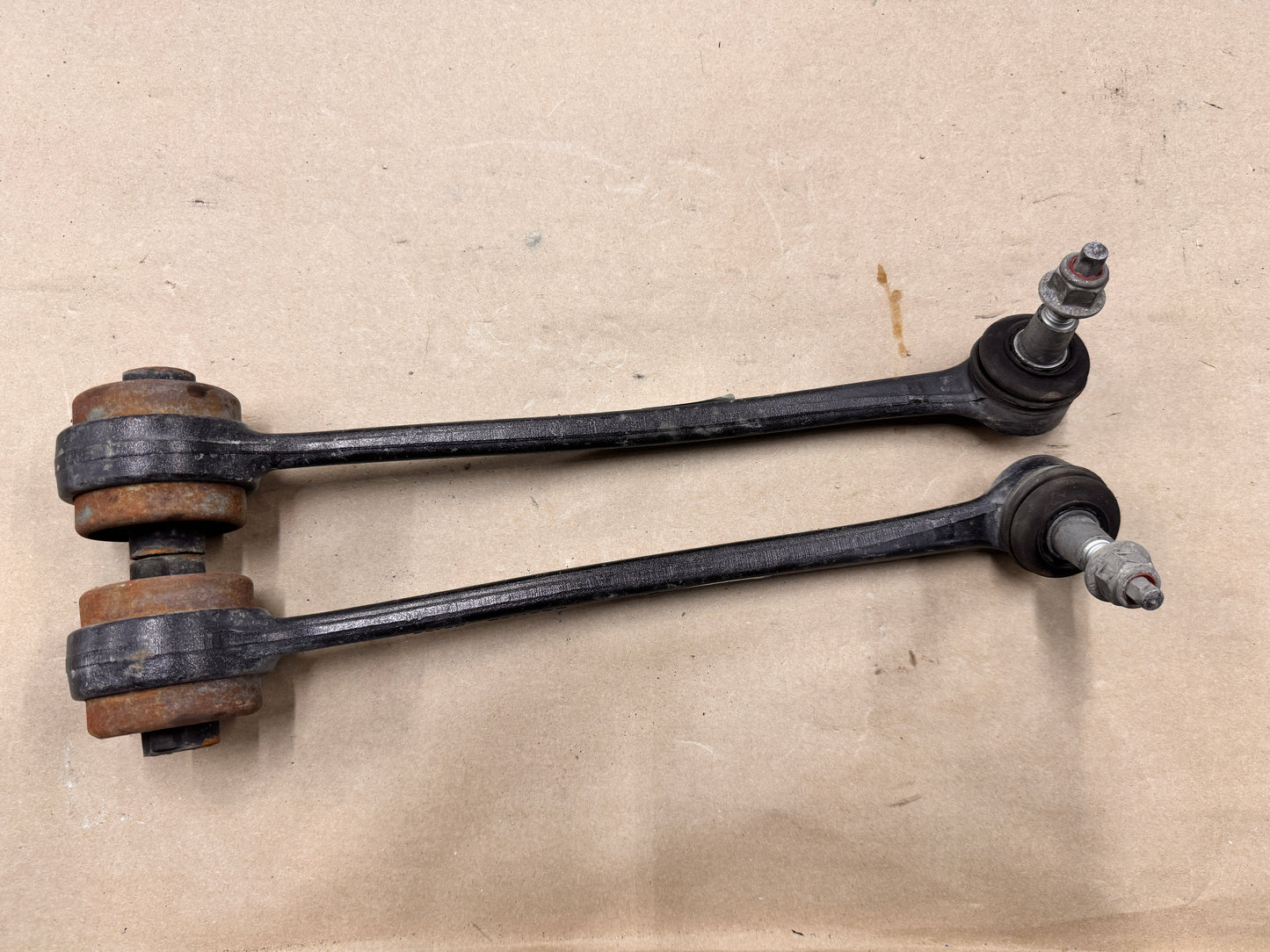 2015-2023 Ford Mustang GT RH LH Side Front Control Arms Frontward Rearward