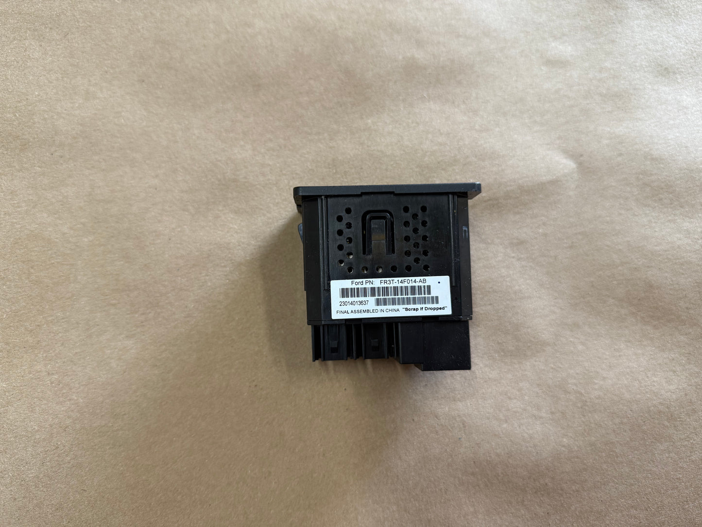 2015 Ford Mustang GT Ecoboost USB Port OEM 15-17