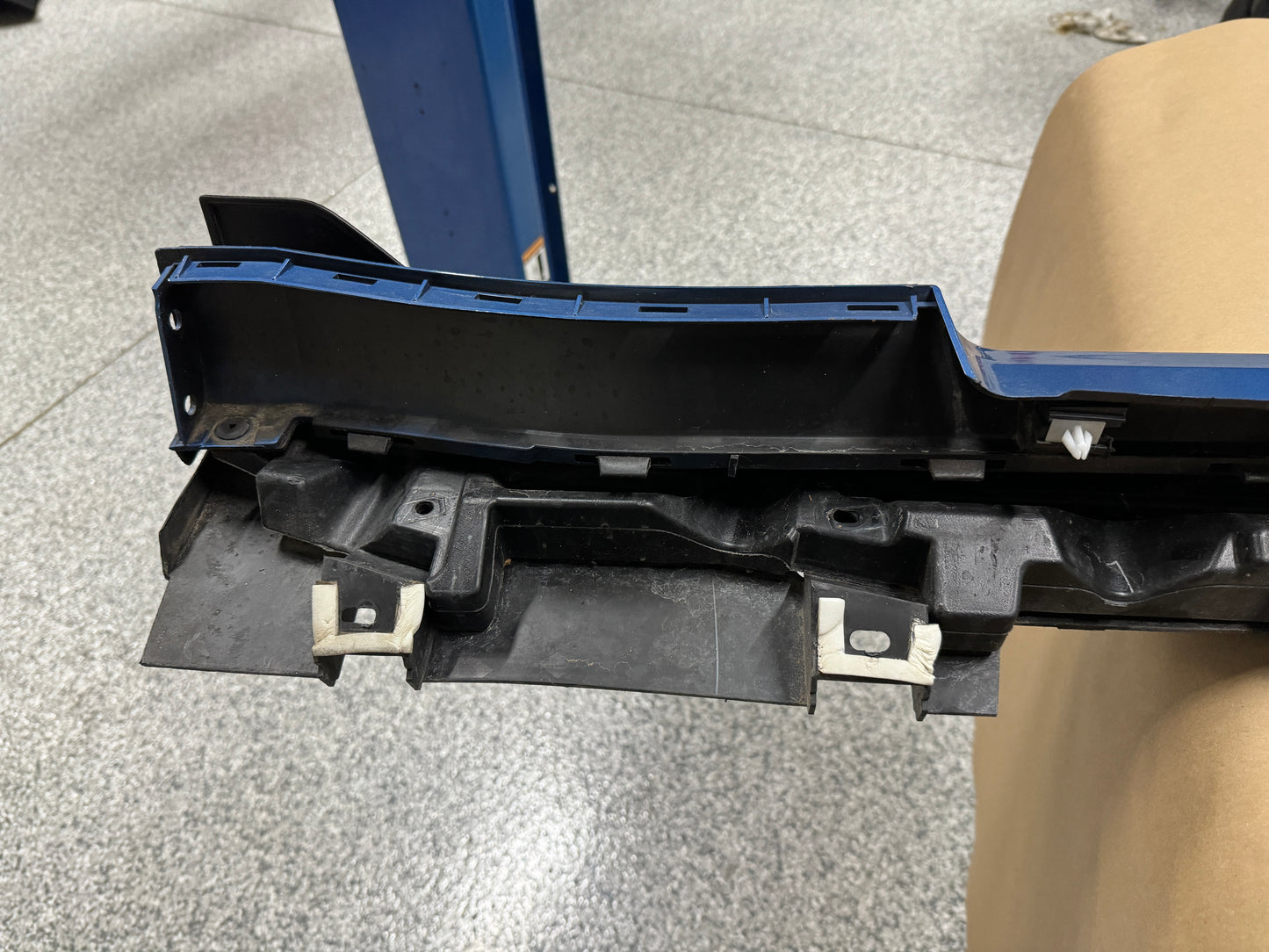 2020-2022 Mustang GT500 Shelby RH Passenger Lower Side Skirt Trim