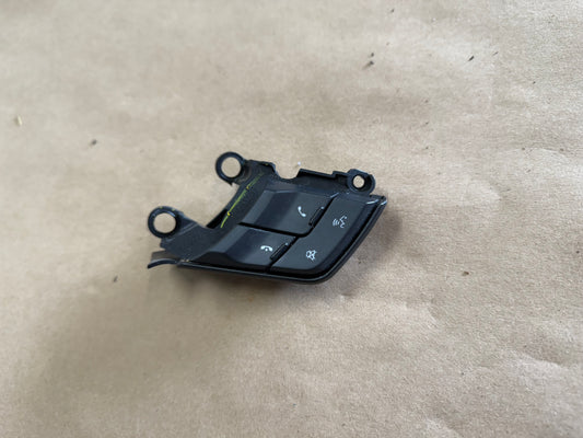 2015-2017 Ford Mustang GT RH Wheel Steering Button Sync Control