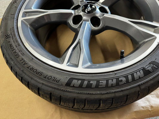 2018-2023 Ford Mustang California Special 19x8.5" Wheel Rim 255/40/19 Michelin