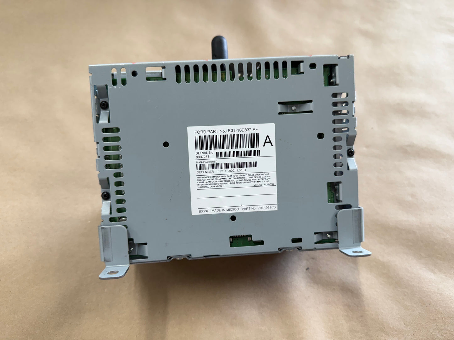 2018-2023 Ford Mustang Radio Head Unit NON Touch Screen 4" Display