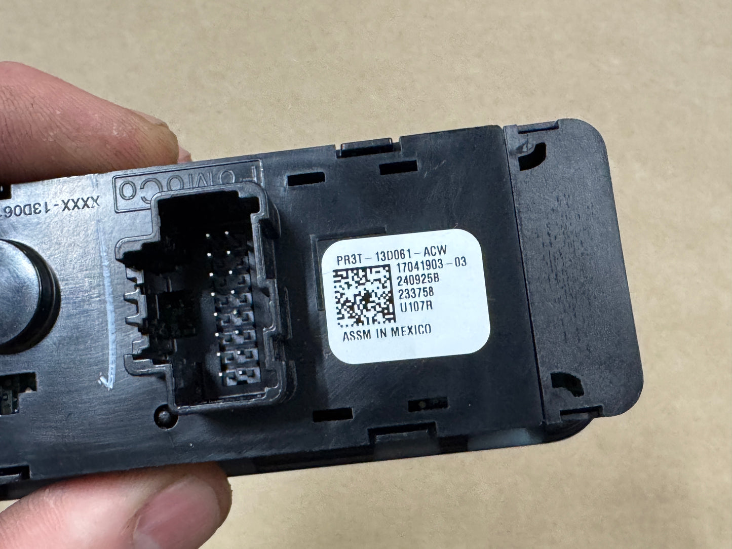 2024-2025 Ford Mustang Headlight Switch