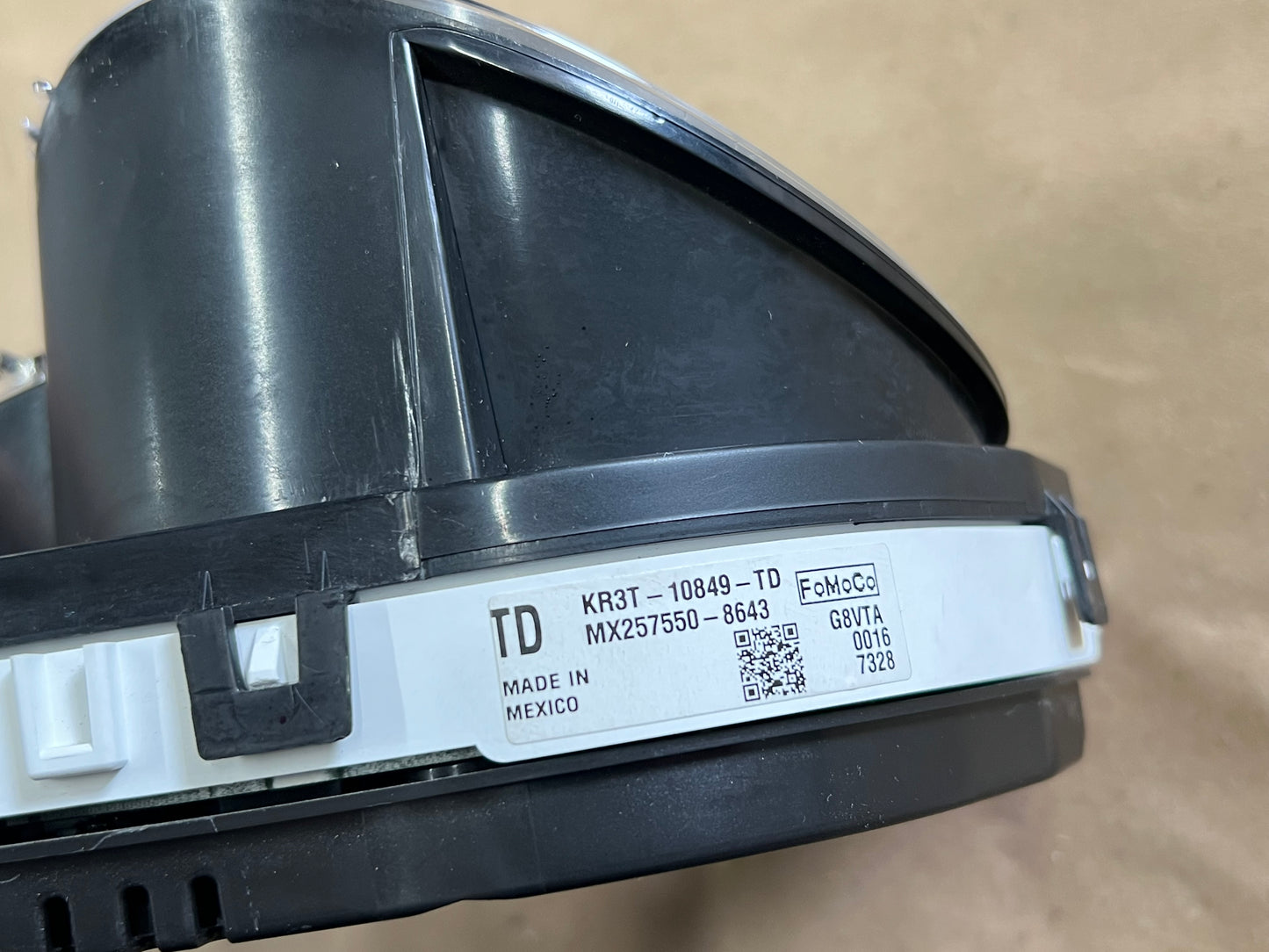 2019-2020 Mustang GT 10R80 Instrument Dash Cluster Speedometer 165 mi Automatic