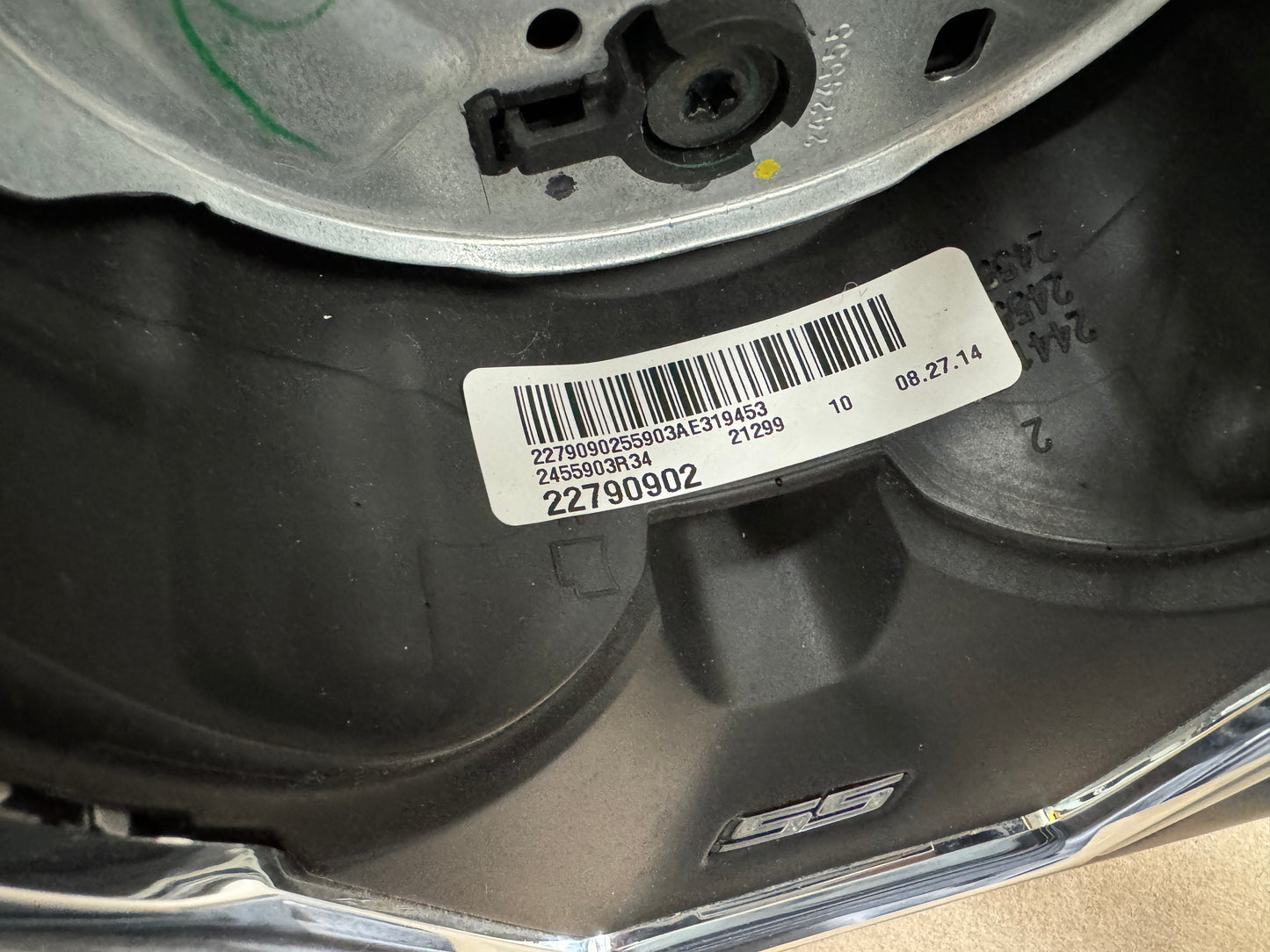 2012-2015 Chevy Camaro SS Wheel Steering Black Manual - OEM