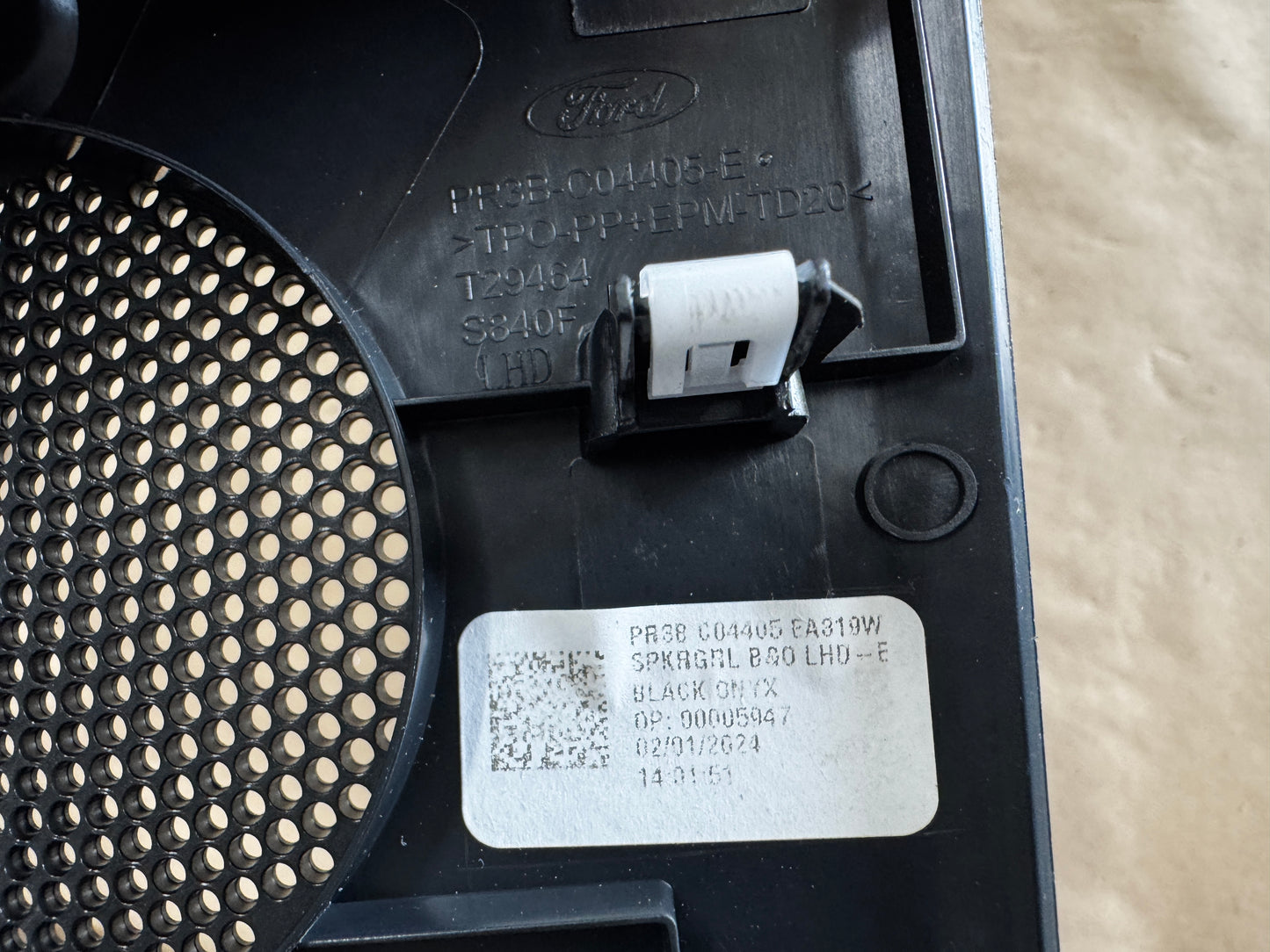 2024-2026 Ford Mustang Dash Upper Speaker Cover B&O