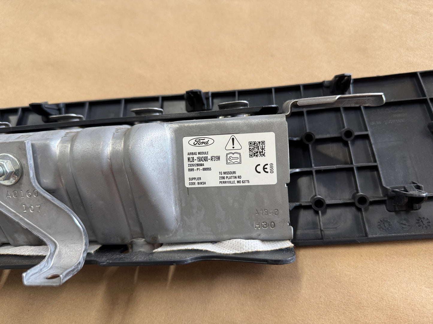2021-2025 Ford F-150 RH Passenger Knee Air Bag