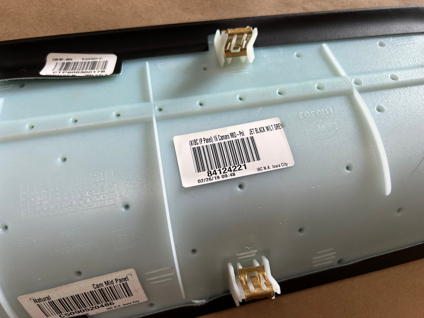 2016-2024 Chevrolet Camaro SS Dash Vent trim