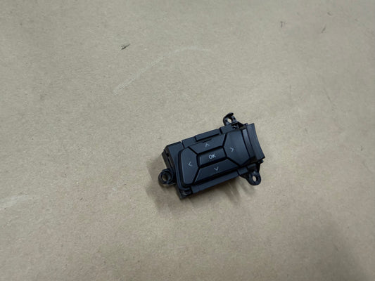 2015-2017 Ford Mustang GT LH Wheel Steering Button OK/Arrows