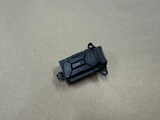 2015-2017 Ford Mustang GT LH Wheel Steering Button OK/Arrows