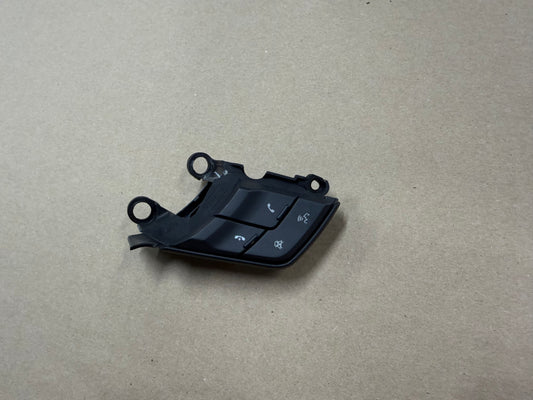 2015-2017 Ford Mustang GT RH Wheel Steering Button Sync Control