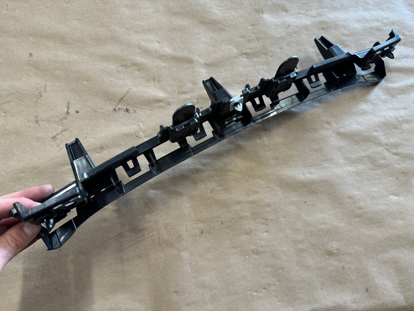 2024-2025 Mustang GT S650 Rear Bumper Middle Bracket