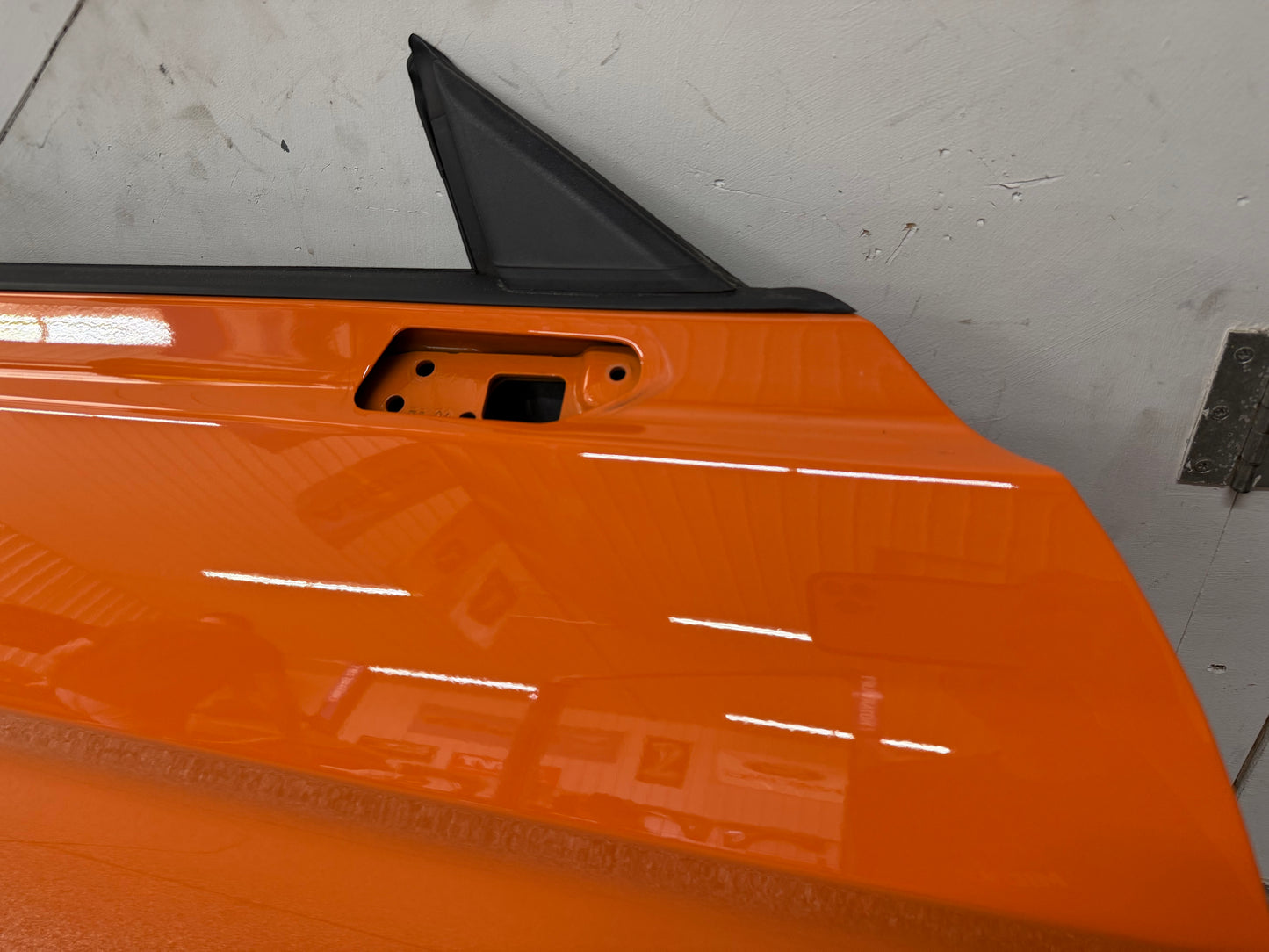 2015-2023 Ford Mustang GT GT500 RH Passenger Side Door Complete w/Glass "CA"