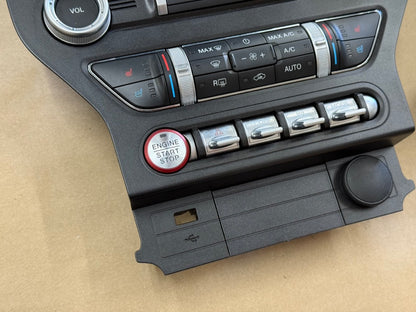 2022 Ford Mustang GT Touch Screen, Face Plate, Radio, Module USB Port