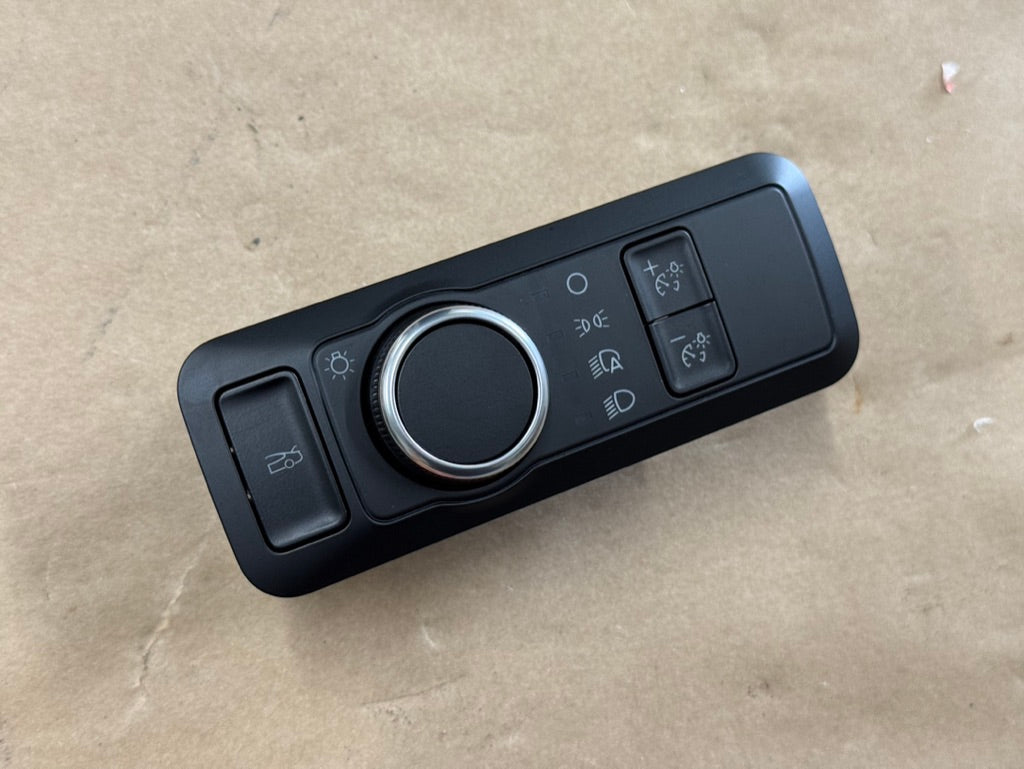 2024-2026 Ford Mustang Headlight Switch