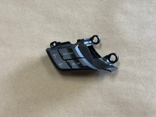 2015-2023 Ford Mustang GT LH Wheel Steering Button Cruise Control Steering