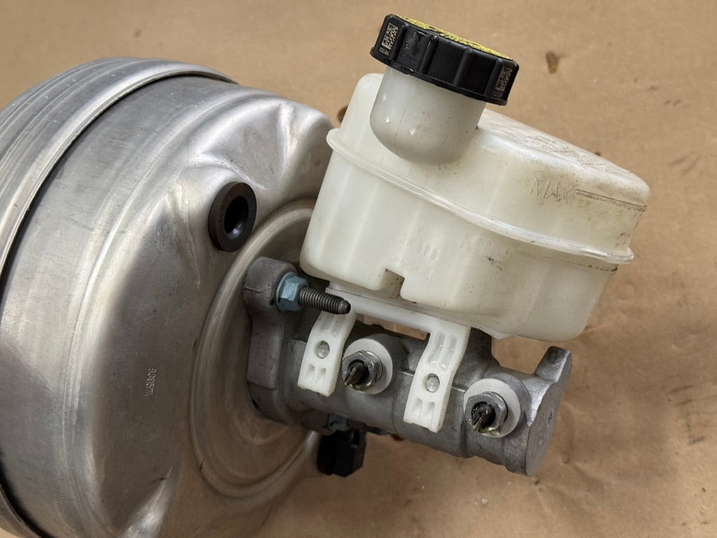 2018-2023 Ford Mustang GT 5.0 Brake Booster Master Cylinder Automatic