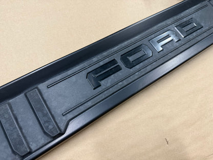 2017-2025 Ford F-250 F-350 RH Passenger Side Running Board Crew Cab W/Brackets