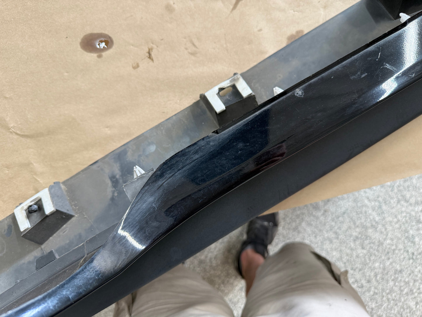 2015-2023 Ford Mustang GT V6 RH Passenger Side Skirt Molding "G1"