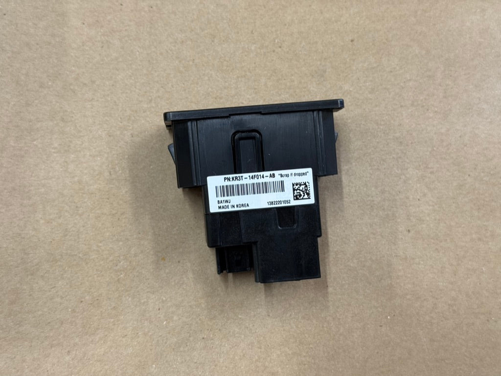 2022 Ford Mustang GT Touch Screen, Face Plate, Radio, Module USB Port