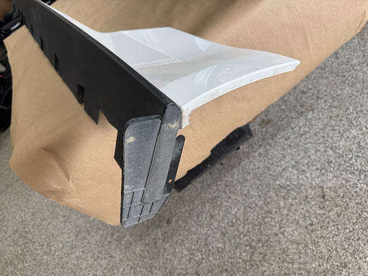 2015-2023 Ford Mustang GT V6 LH Side Skirt Molding Driver Side "White"