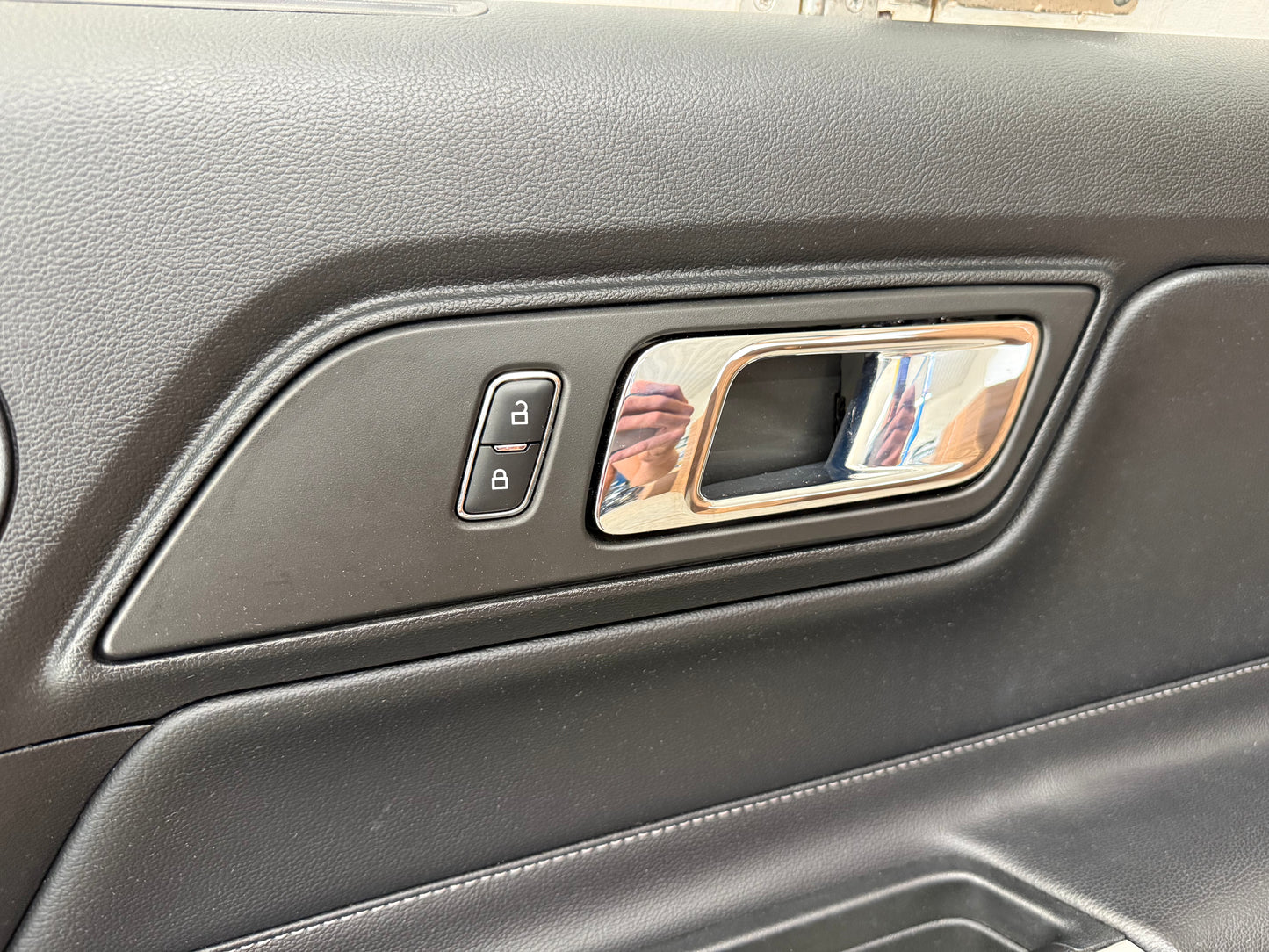 2015-2017 Ford Mustang GT V6 EcoBoost LH RH Leather Insert Door Panels Pair