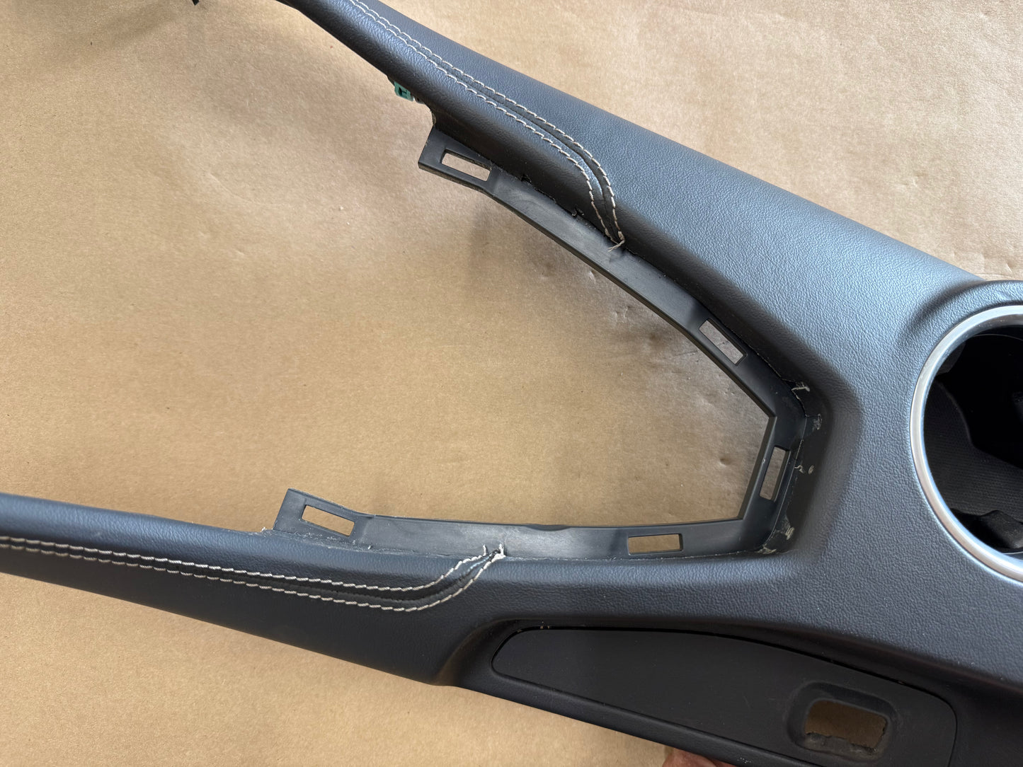 2024-2026 Ford Mustang Center Console Top Leather Wrapped Plastic Knee Pads