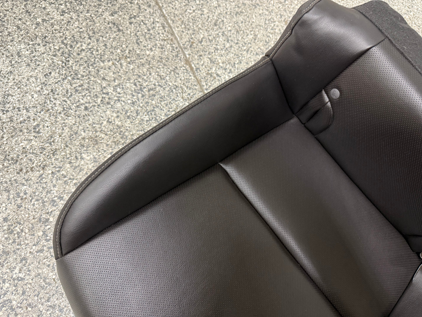 2010-2015 Chevrolet Camaro SS Convertible Rear Seats Black Leather