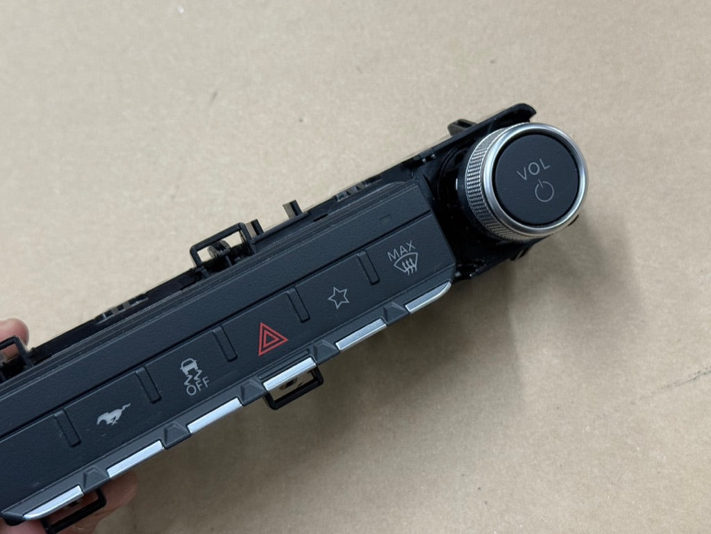 2024-2026 FORD MUSTANG RADIO AUDIO CONTROLLER "PR3T-18K811-BAW"