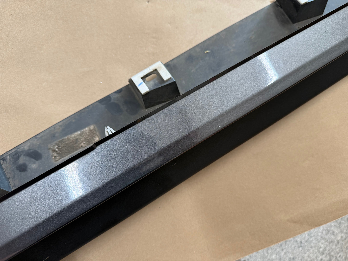 2015-2023 Ford Mustang GT V6 RH Passenger Side Skirt Molding "J7"