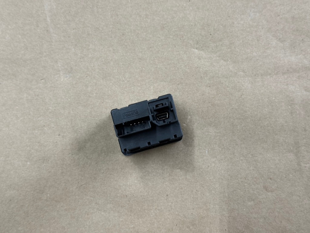 2024-2026 Ford Mustang GT Ecoboost USB Port