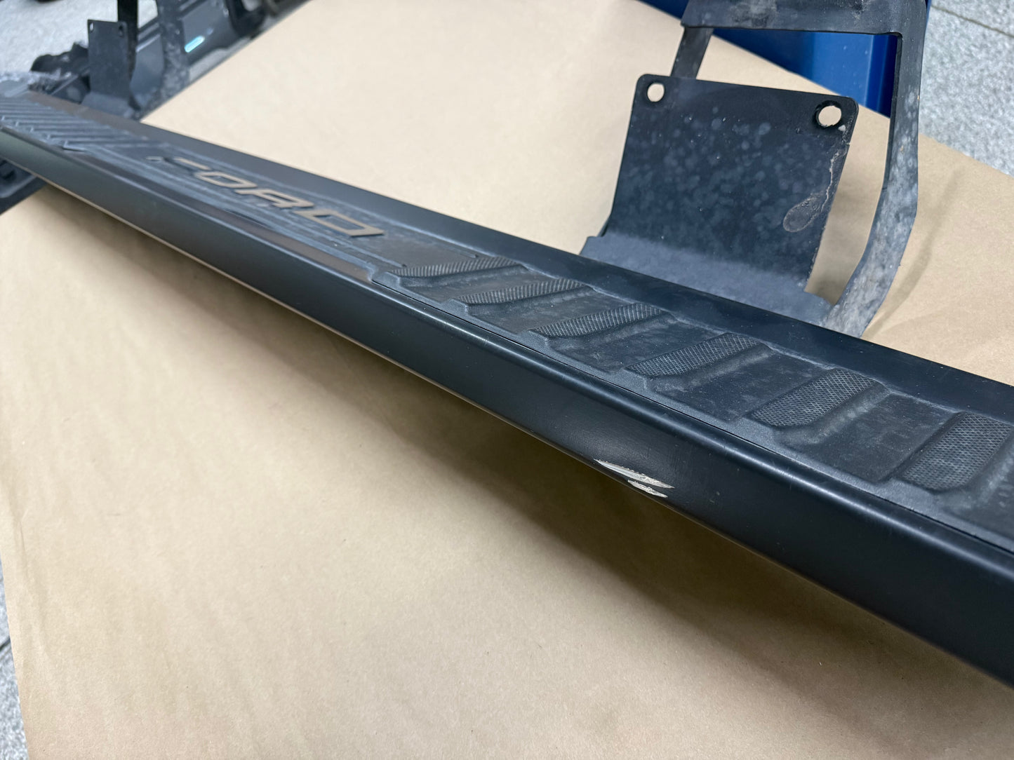2017-2025 Ford F-250 F-350 RH Passenger Side Running Board Crew Cab W/Brackets